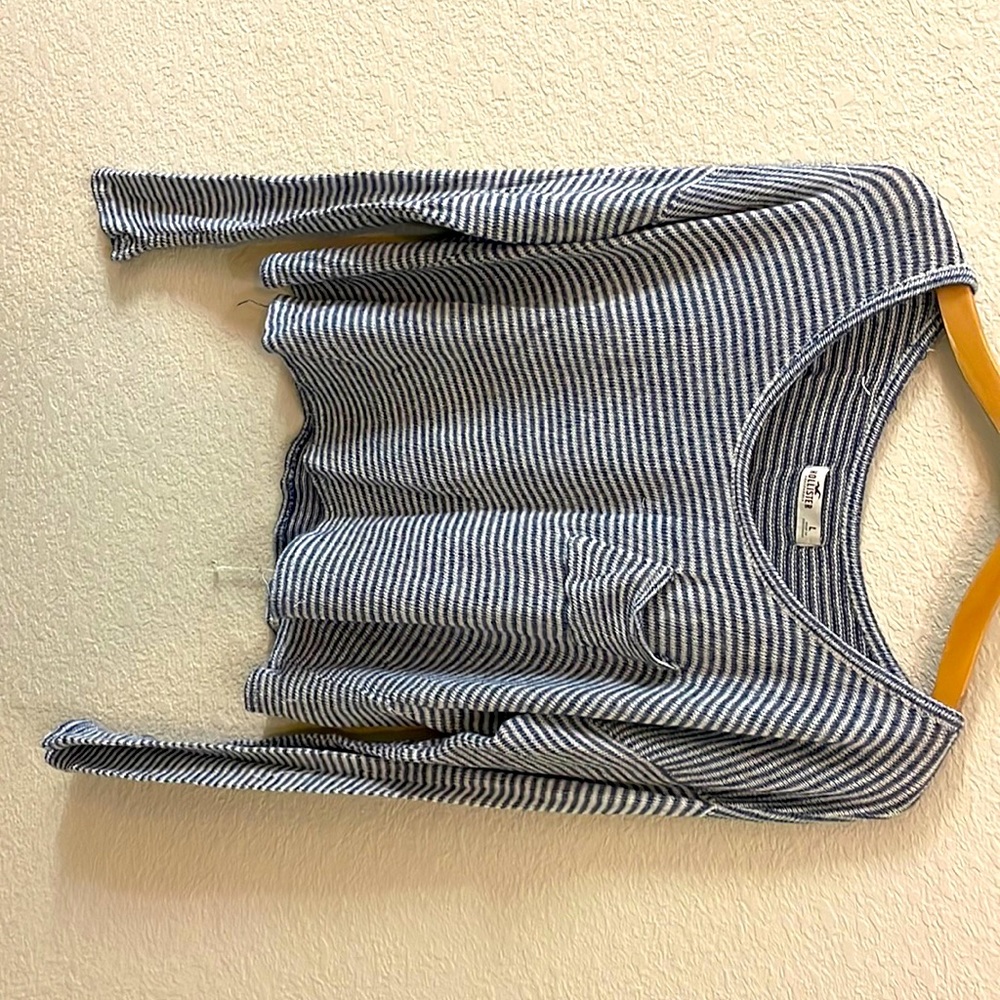 Hollister light weight summer sweater.